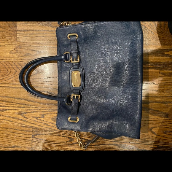 Michael Kors Hamilton Leather Tote - Picture 7 of 13